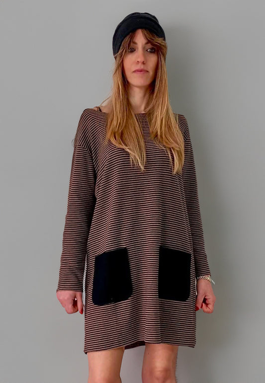 Minidress a righe orizzontali in caldo cotone
